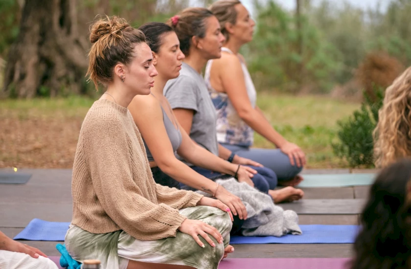 Gruppenmeditationen: Gemeinsam erfahren wir die unterschiedlichen Qualitäten des Selbstmitgefühls
